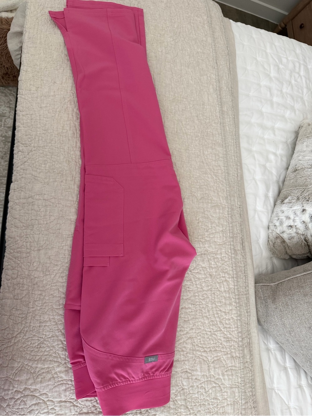 F*ing Pink - Kade Cargo XSP - Picture 3 of 3